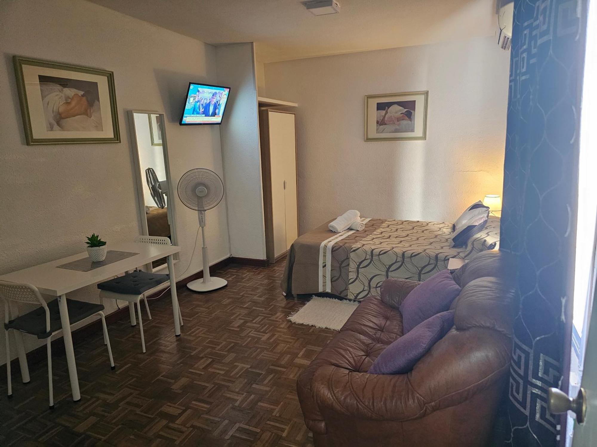 Apartamento En La Calle Hortaleza De Madrid Centro エクステリア 写真